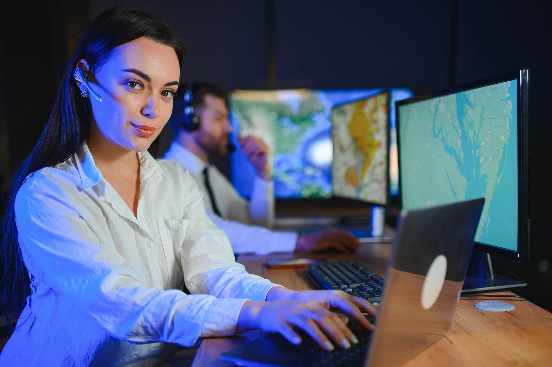 Example safe scripts showing how to protect yourself from online scams during communication